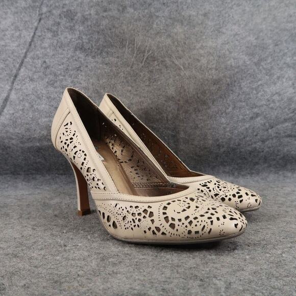 Alfani Shoes Womens 7 Pumps Laser Cut Heels Slip On Fashion Classic Going Out - Picture 1 of 16